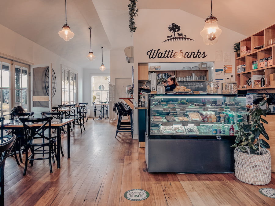 8 unique & unforgettable day trips from Hobart, Tasmania (2025 update) 24 Richmond Tassie Cafe