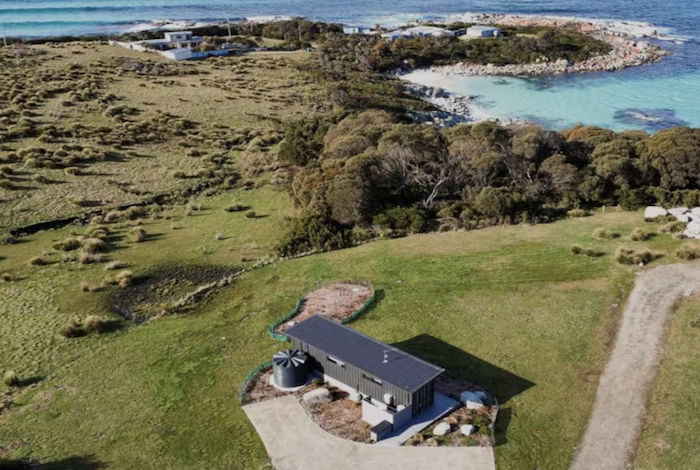 accommodation in Bay of Fires Tasmania accommodation in Bay of Fires Tasmania
