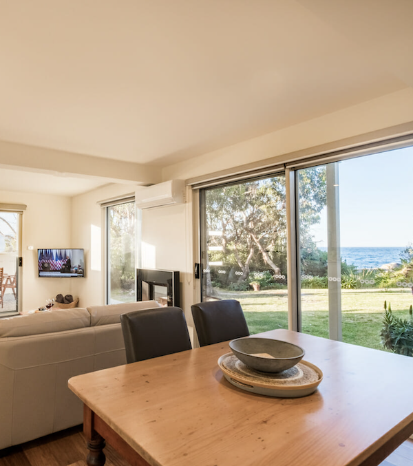 Oceanfront Accommodation Bicheno Oceanfront Accommodation Bicheno