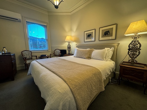 Planning a Hobart Trip? Read our hedonists guide to the best of Tassie's south 8 Hobart's Best accommodation