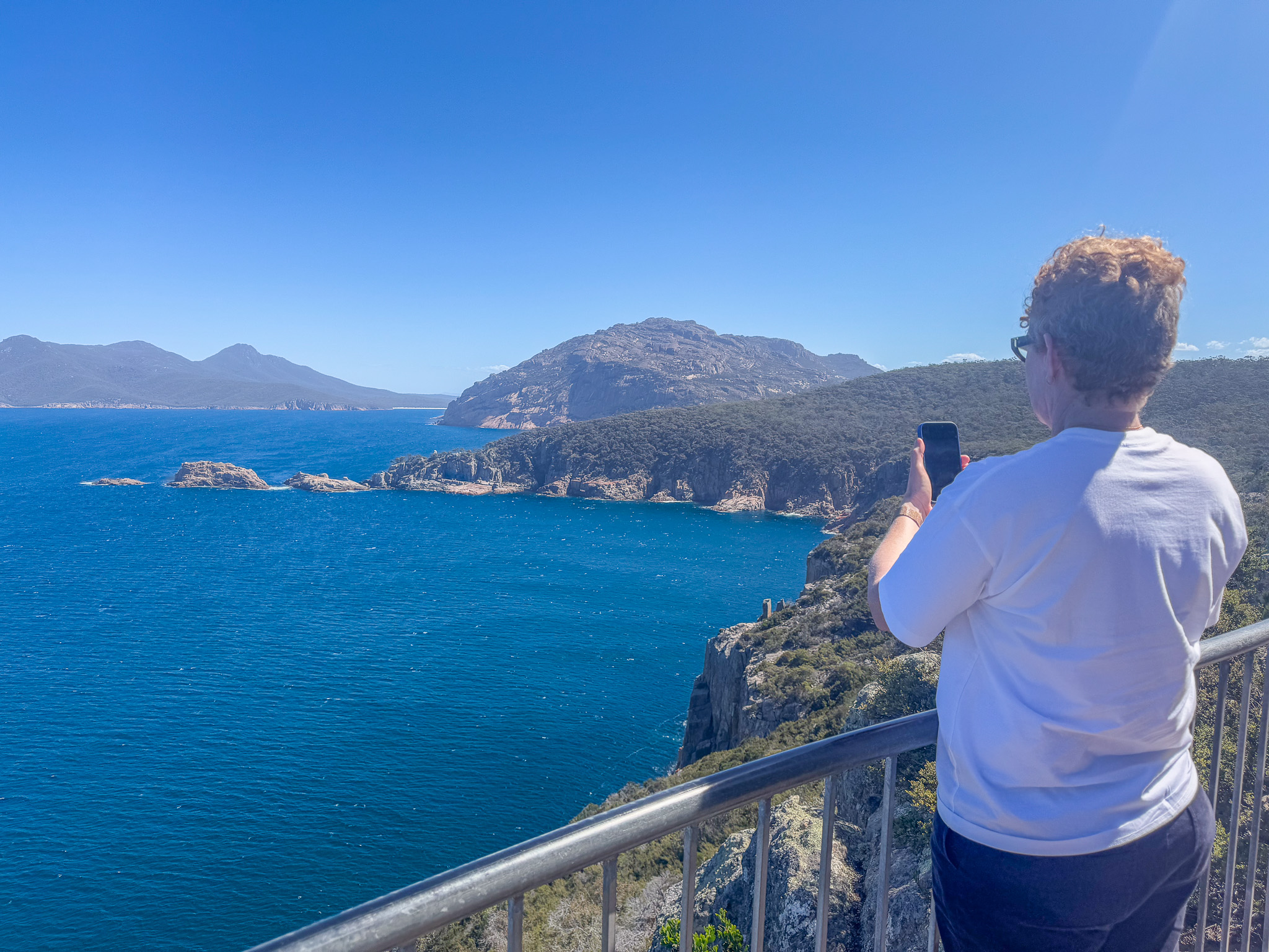 Freycinet or Bay of Fires? Freycinet or Bay of Fires