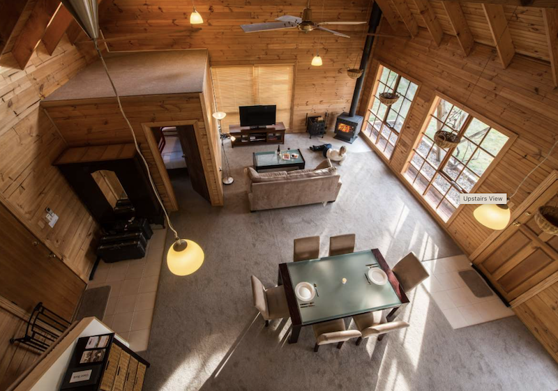 Tasmanian wineries with accommodation